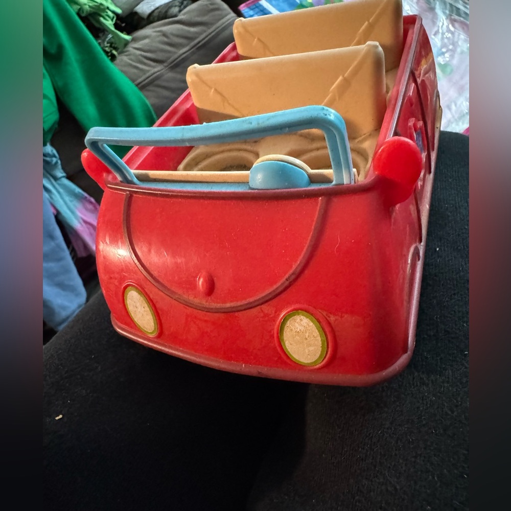 Peppa pig toy car